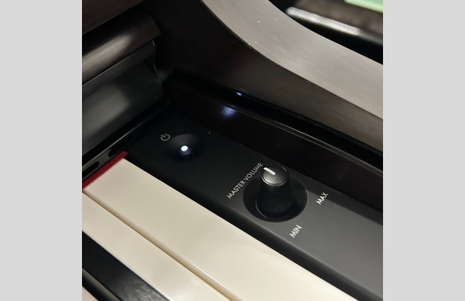 Display Model Yamaha CLP725 Satin Rosewood Digital Piano - Complete Package (SN:BCBY01028) - Image 9